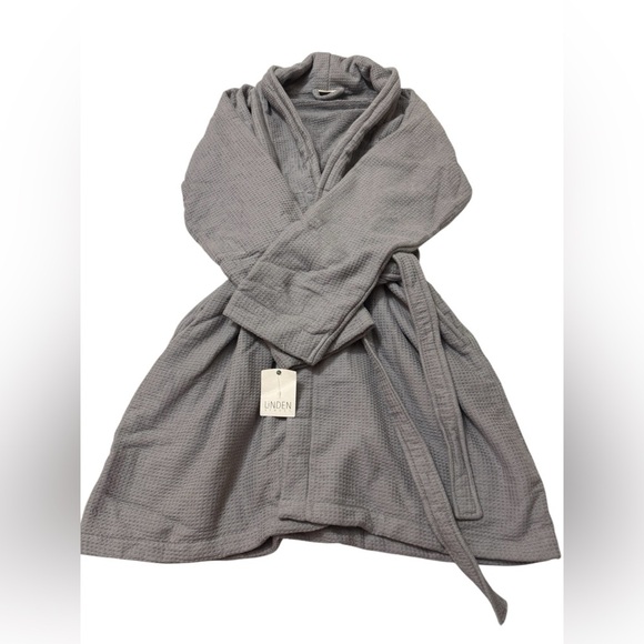 NWTs Organic cotton waffle robe - Picture 1 of 4